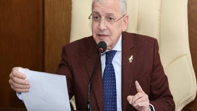 مجاهد يعلن حالة الطوارئ بمياه القليوبية استعداداً لشهر رمضان
