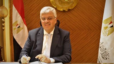 عاشور يصدر قرارا بغلق كيانا وهميا بالمنوفية
