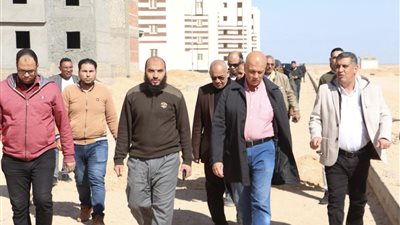 وزير الإسكان يُتابع موقف وحدات سكن لكل المصريين بـ6 مدن جديدة