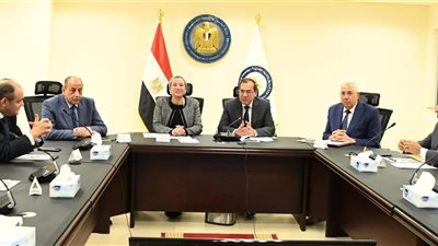 وزير البترول يبحث مع 5 وزراء إنتاج وقود الطيران المستدام