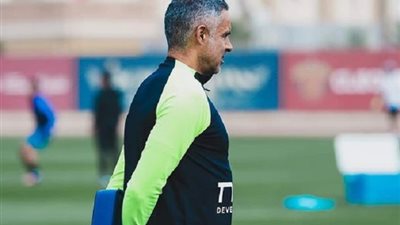 البنهاوي يكشف تفاصيل الجلسة بين إدارة الزمالك وجوميز .. شاهد