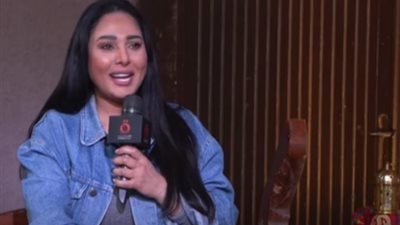 رحاب الجمل: أمير كرارة إنسان طيب يحترم زملاءه.. وأنا من أشد المعجبين بفنه