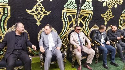 محافظ الشرقية يُؤدي العزاء في وفاة شقيق رئيس جمعية المستثمرين