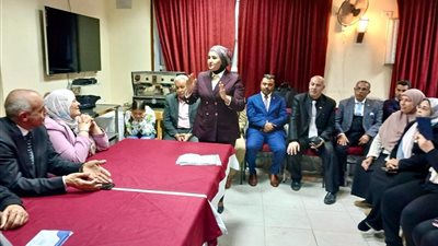 مديرة الشهيد عبد المنعم رياض في قنا رائد عام مثالي
