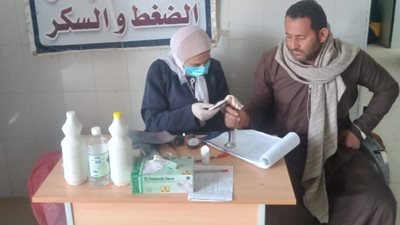 العلاج بالمجان لـ 1437مريضا بقرية العلالمه ببنى سويف