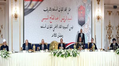الرئيس : كل التقدير لجهود القوات المسلحة فى دعم ركائز الأمن القومى
