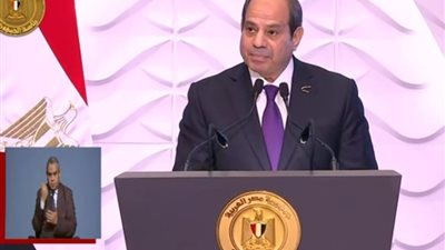 الدعم الفني للمرأة وتوفير التمويل بأقل الشروط .. تكليفات الرئيس السيسى للحكومة في يوم المرأة المصرية