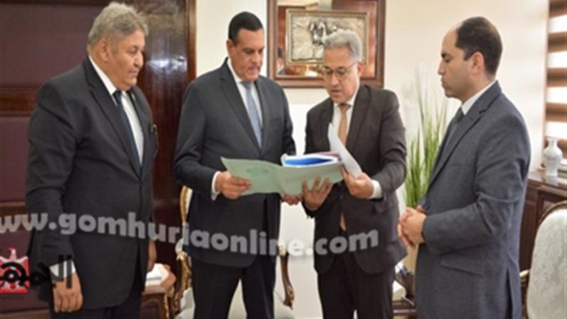 وزيرالتنمية المحلية