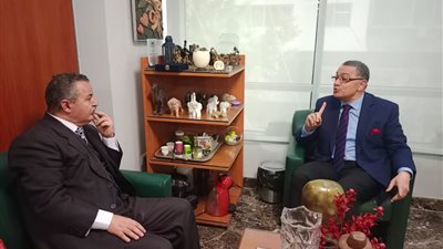 الدكتور حسام لطفى: الملكية الفكرية ليست فقط القصة والشعر والأغنية بل يمتد إلى الملكية الفكرية الصناعية