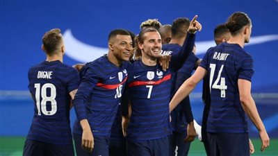 منتخب فرنسا يتقدم بثنائية أمام تشيلى فى الشوط الأول.. شاهد