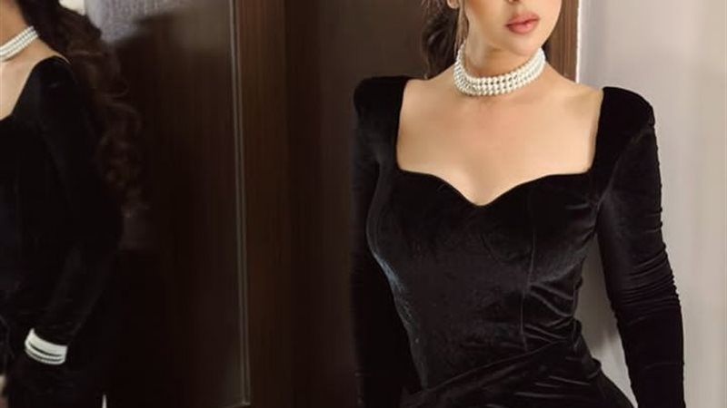 الفنانة ميرنا جميل