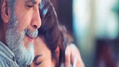المعلم الحلقة 18.. بكاء زمزم بمشهد مؤثر يجمعها بوالدها بسبب مرضها