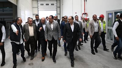 مدبولي:نسعى إلى توطين مختلف الصناعات محليًا بمشاركة القطاع الخاص