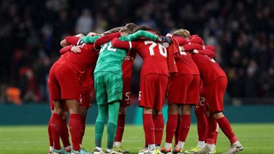 تعرف على معلق مباراة ليفربول الليلة أمام شيفيلد يونايتد