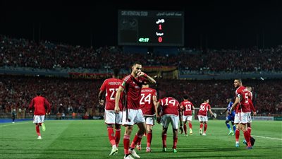 شادى محمد : الأهلى حقق ما أراده أمام سيمبا وهو المرشح الأول للقب