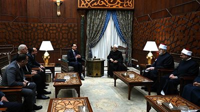 شيخ الأزهر يستقبل رئيس الوزراء لمتابعة الموقف التنفيذي لمشروع مدينة البعوث الإسلامية بالقاهرة الجديدة