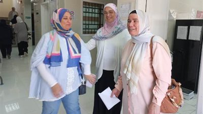تفاصيل زيارة مديرة المنطقة الطبية على المنشآت الصحية فى بدر.. صور