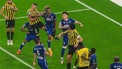 حجازي أساسيا.. تشكيل الهلال والنصر بنهائي كأس السوبر السعودي