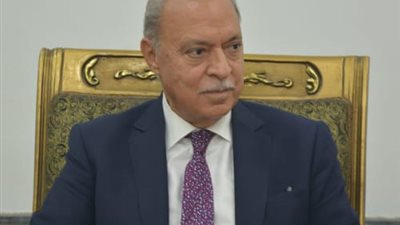 محافظ القليوبية يناقش آلية تحديد رسوم خدمات الإدارة المتكاملة للمخلفات