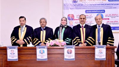 منة الله محمود محمد عبدالمجيد تحصل علي درجة الماجستير بتقدير امتياز في العلوم السياسية