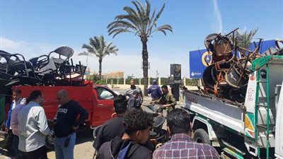 جهاز مدينة الشروق يحرر 9 محاضر ويشن حملة على الإشغالات.. بالصور