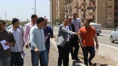 محافظ المنوفية يتفقد رصف مدخل المنطقة الصناعية