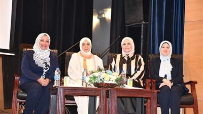 افتتاح المؤتمر السنوى و أسبوع العلم بكلية البنات جامعة عين شمس