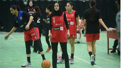 سيدات سلة الأهلي يواجه مصر للتأمين في الدوري