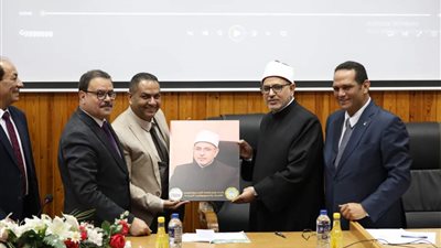 رئيس جامعة الأزهر يفتتح الملتقى العلمي حول العلوم التطبيقيه