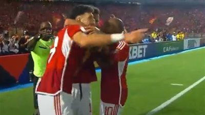 أبوعلى يعزز تقدم الاهلي على مازيمبي بالهدف الثاني