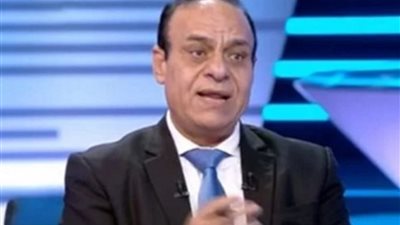 أستاذ استثمار: 
