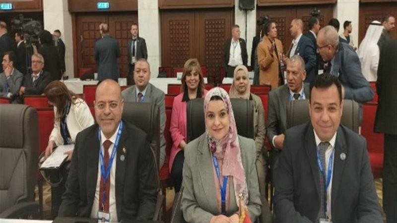 عمال مصر يواصل مشاركته