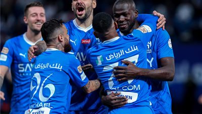 الهلال يضرب الإتحاد بثنائية.. ويتأهل لنهائى كأس خادم الحرمين