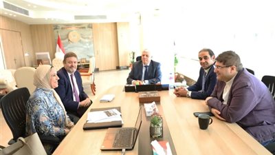وزير التعليم العالي يبحث التعاون مع مدير المجلس الثقافي البريطاني