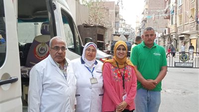 اقبال شديد على العيادات المتمركزة أمام الكنائس لتأمين الإحتفالات