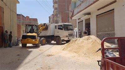 إزالة فورية لتعدٍّيات البناء المخالف بحي ثانِ الإسماعيلية