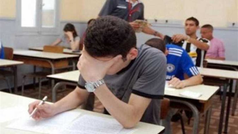 لجان امتحانات