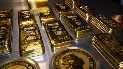 الذهب يصعد مع رهانات خفض الفائدة الأمريكية