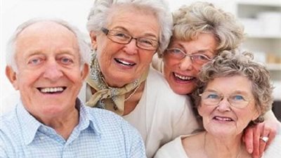 النساء أم الرجال .. أيهما يموت مبكرًا بصورة أكبر؟