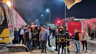 مياه الشرب بالإسكندرية تدعم الحماية المدنية للسيطرة على حريق