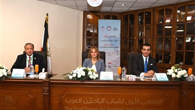 توصيات الملتقي الأول لشباب الباحثين العرب بآداب جامعة عين شمس