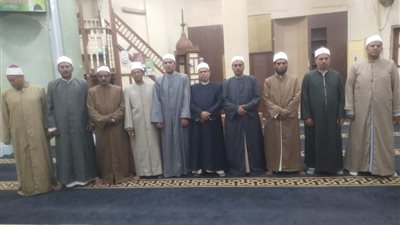 قافلة دعوية لتفعيل الدور التثقيفي للائمة بالمنيا