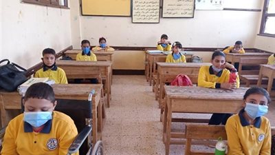 أولياء أمور مصر يرصد ردود الأفعال حول امتحانات صفوف النقل اليوم