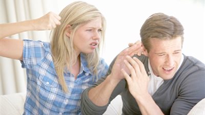 خبيرة:أضرار تعنيف الرجال أكثر خطورة مما تتعرض له النساء بـ 6 مرات