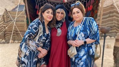 نهال عنبر تتألق من كواليس 