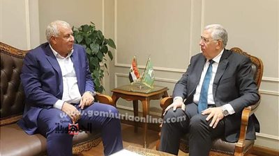 الزراعة تبحث موقف٦٧٠ألف فدان لدعم والاستثمار بالوادى الجديد