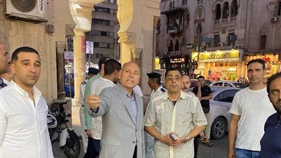 صابر : إزالة الاشغالات من روكسى والكوربة وإعادة الانضباط لحى مصر الجديدة