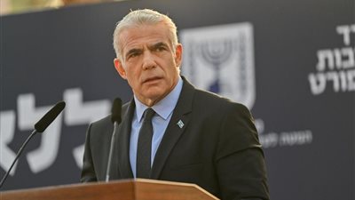لابيد يطالب الكونجرس بالتدخل عقب إصدار الجنائية الدولية أوامر اعتقال لنتنياهو وجالانت