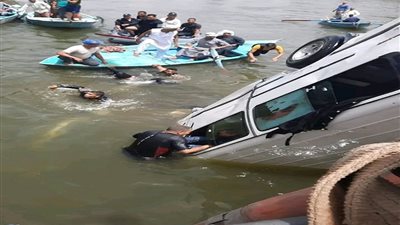 النيابة : انتشال جثث 11 فتاة ونجاة 7 وإصابة 2.. والبحث عن 5 مفقودات