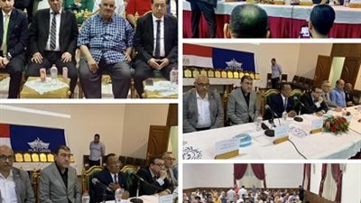 تكريم العامل المثالي وقدامى النقابيين بهيئة قناة السويس